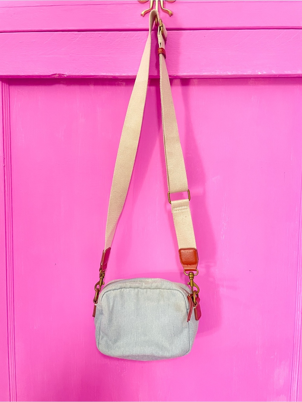 Target Light Blue Denim Crossbody with Cream Strap and Brown Leather Accents - Picture 4 of 4